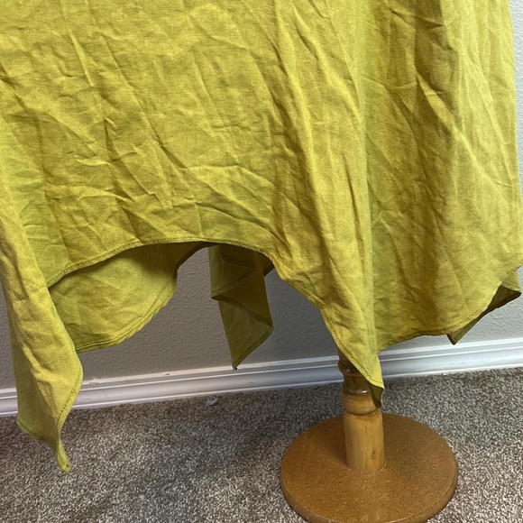 Flamingo Urban Boho dress, Wm’s Sz medium, mustard color - Picture 4 of 9